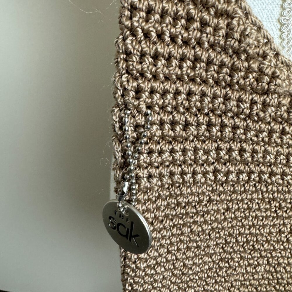 The Sak Woven Shoulder Bag - Picture 3 of 9